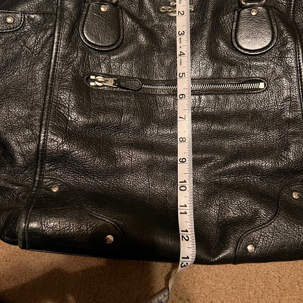 Coach Shoulder Bag - Picture 12 of 12